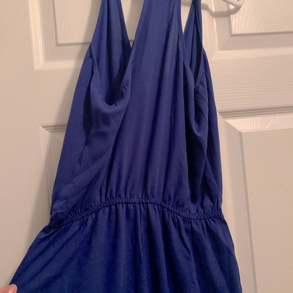 Forever 21 pocketed linen romper, size small - Picture 4 of 4